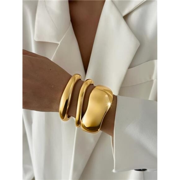 3 Pcs Chunky Gold Bangles for Women | Adjustable Spring-Loaded Bracelet Set. - Picture 3 of 6